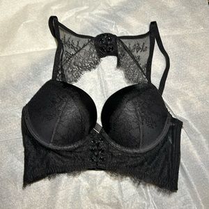 Victoria’s Secret push-up bra